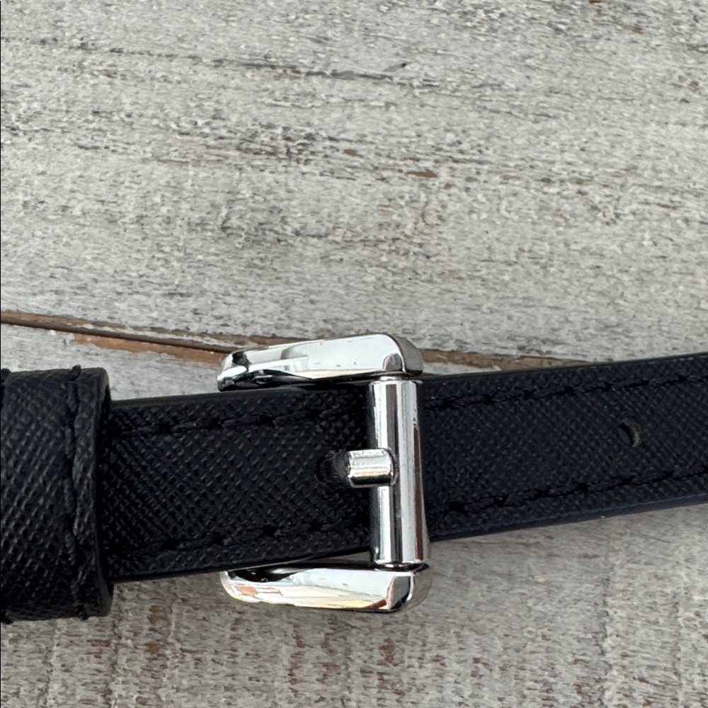 Michael Kors leather Floral Embellished Black and White Women's‎ crossbody Strap - Picture 9 of 11